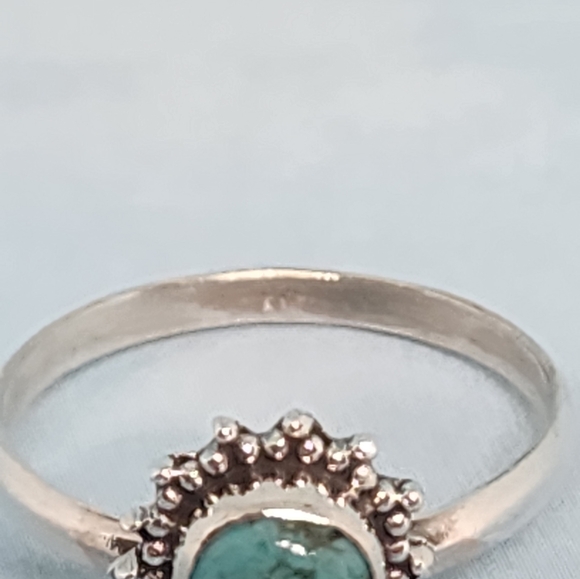 Turquoise Teardrop and Sterling Ring - Picture 5 of 6